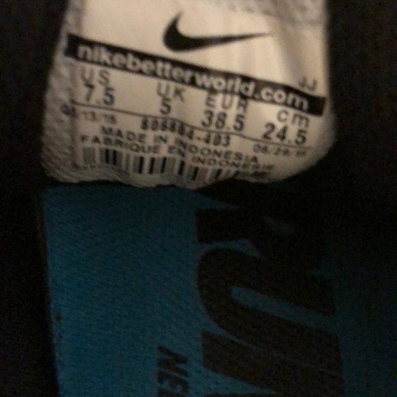 Nike Air Max Tailwind 8 Print Women’s Running Shoe - Picture 8 of 8